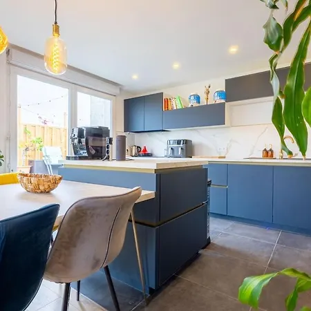 아파트 Spacieux Rooftop 135m2 Avec Terrasse Et Parking 보르도