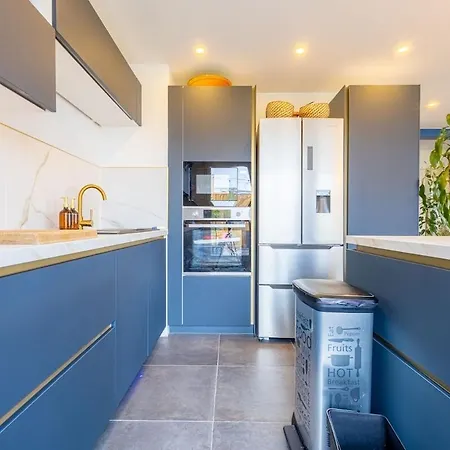 Spacieux Rooftop 135m2 Avec Terrasse Et Parking *